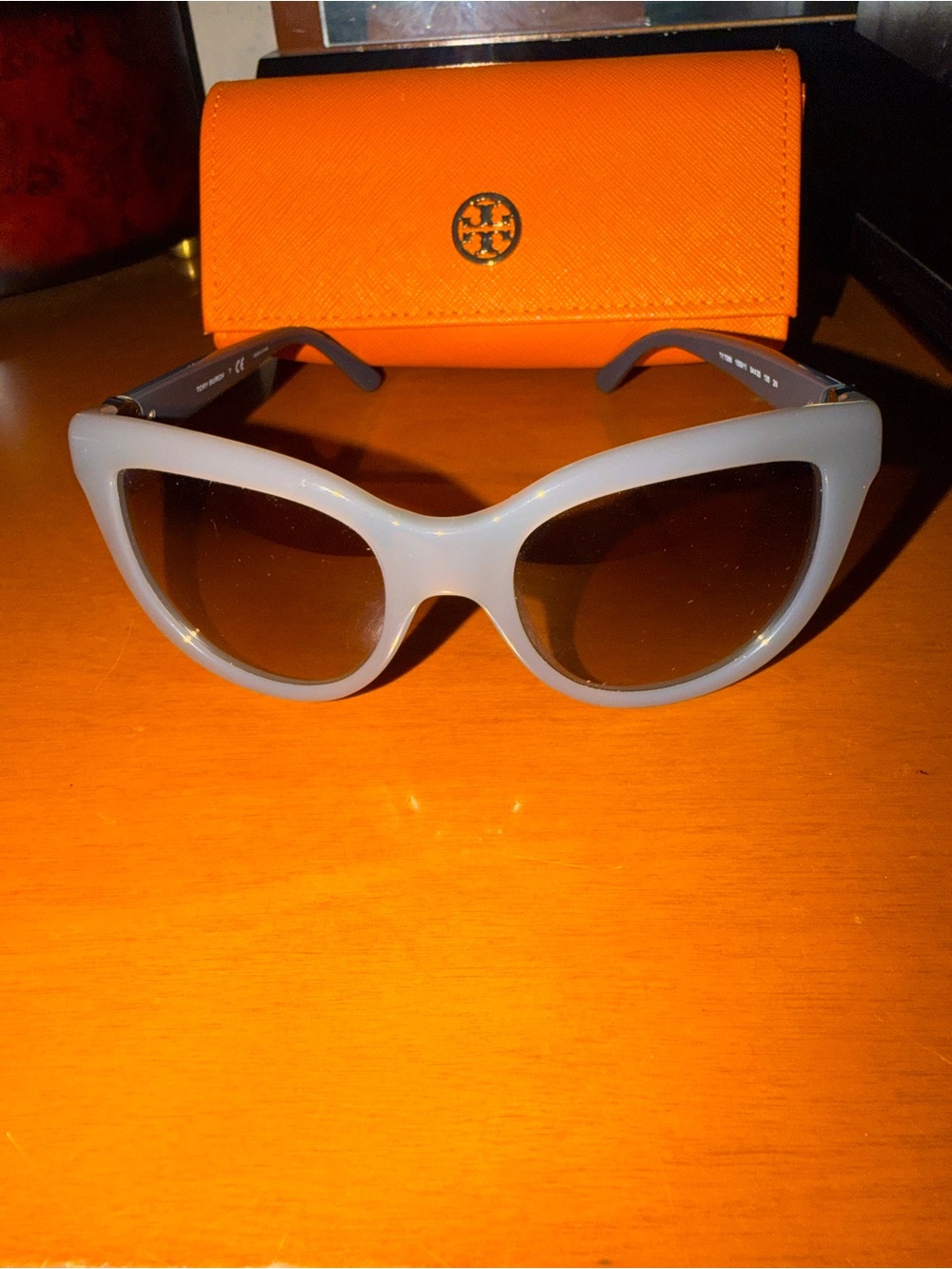 Tory Burch Gray Cat-Eye Sunglasses with Orange Logo Case